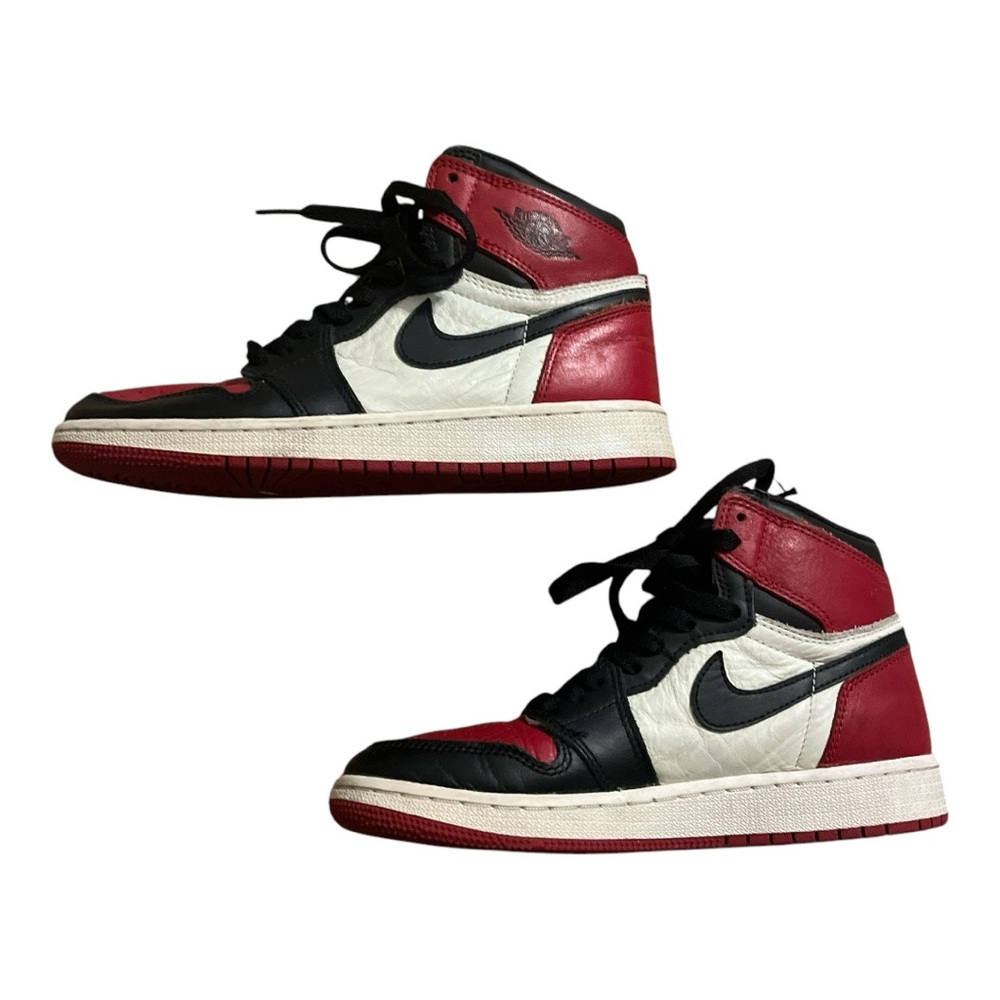 Nike AIR JORDAN 1
High Bred Toe | 2017